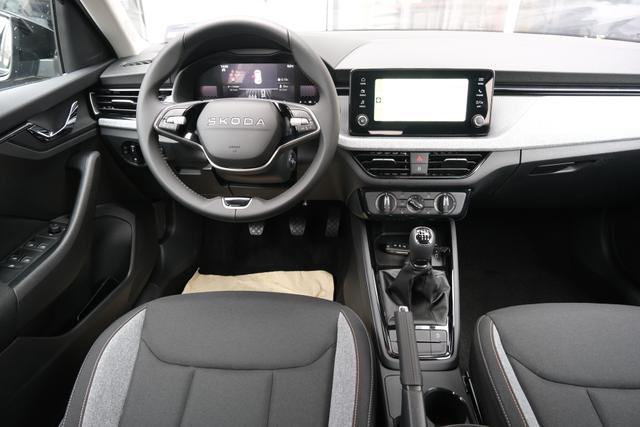 Skoda Fabia Selection Schwarz 