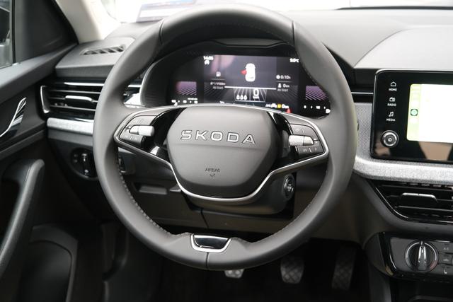 Skoda Fabia Selection Schwarz 