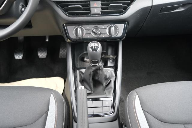 Skoda Fabia Selection Schwarz 