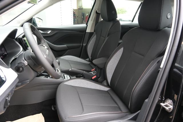 Skoda Fabia Selection Schwarz 