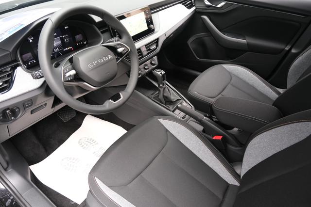 Skoda kamiq Selection Black Magic Perleffekt 