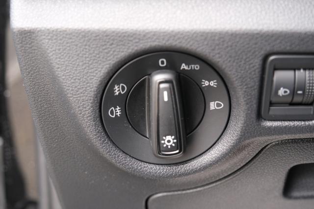 Skoda kamiq Selection Black Magic Perleffekt 