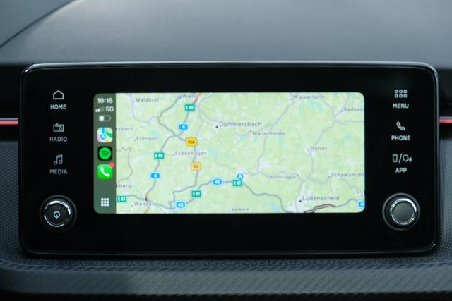 Skoda Kamiq Monte Carlo Weiß 