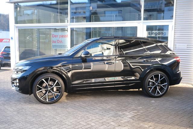 VW Touareg R-Line Grenadilschwarz 