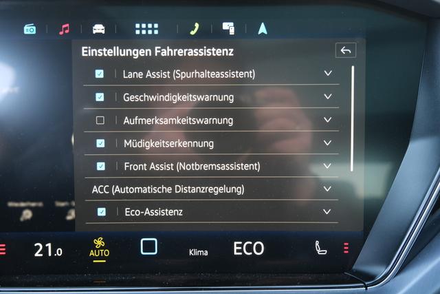 VW Touareg R-Line Grenadilschwarz 
