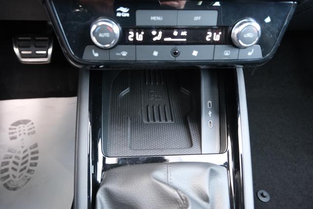 Skoda Kamiq Monte Carlo DSG Graphite Grau 
