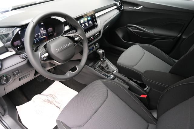 Skoda Fabia Selection 1.0 TSI DSG LED Kamera App-Navi PDC Winterpaket 