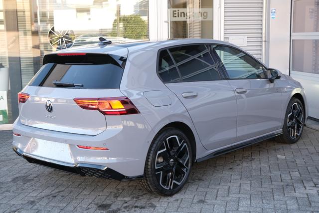 Golf 8 R-Line Mondstein Grau 