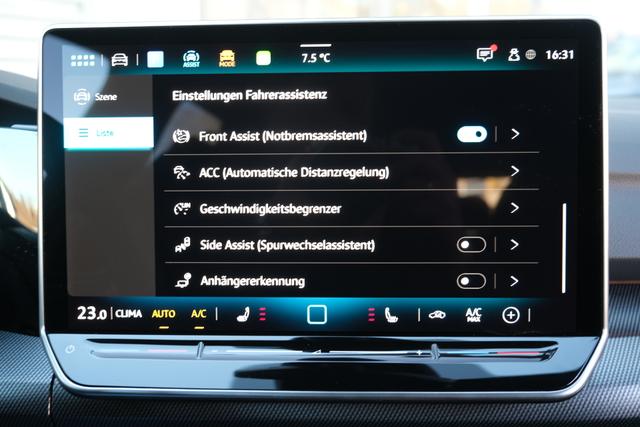 Golf 8 R-Line Mondstein Grau 