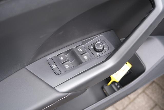 VW T-Cross R-Line Rauchgrau 