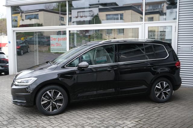 VW Touran 1.5 TSI DSG Grenadilschwarz 