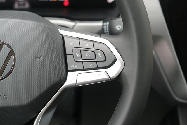 VW Touran 1.5 TSI DSG Grenadilschwarz 