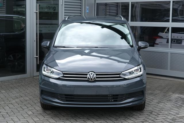 VW Touran 1.5 TSI DSG Delfingrau 