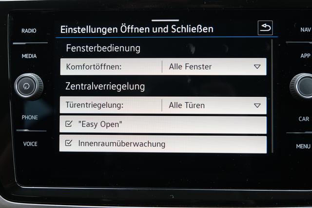 VW Touran 1.5 TSI DSG Delfingrau 