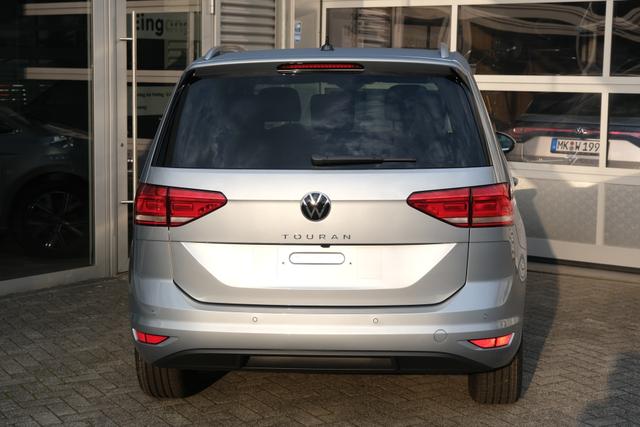 VW Touran 1.5 TSI DSG Oyster Silber Metallic 