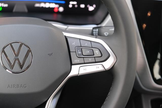 VW Touran 1.5 TSI DSG Oyster Silber Metallic 
