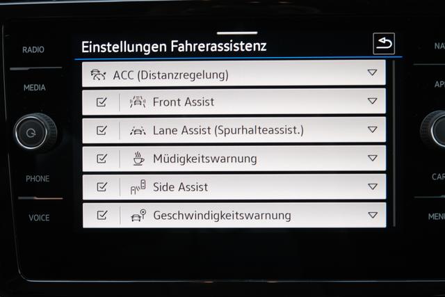 VW Touran 1.5 TSI DSG Oyster Silber Metallic 