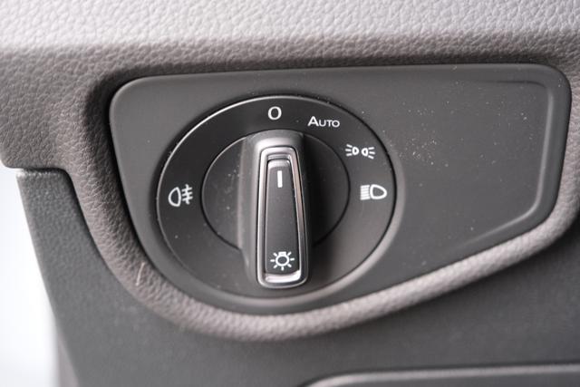 VW Touran 1.5 TSI DSG Oyster Silber Metallic 