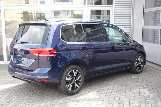VW Touran Atlantik Blau 