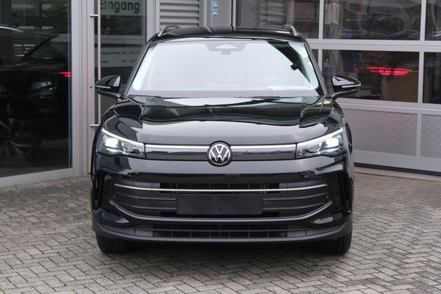 VW Tiguan Life Grendalischwarz Metallic 