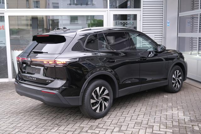 VW Tiguan Life Grendalischwarz Metallic 