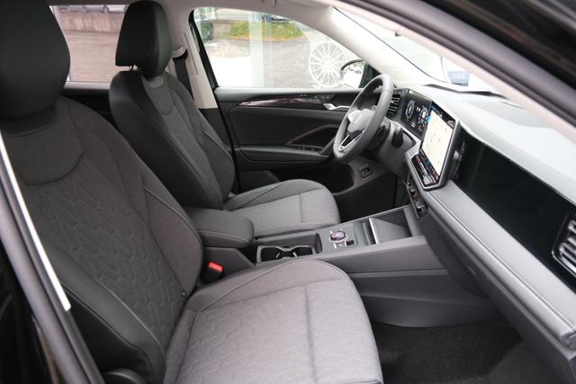 VW Tiguan Life Grendalischwarz Metallic 