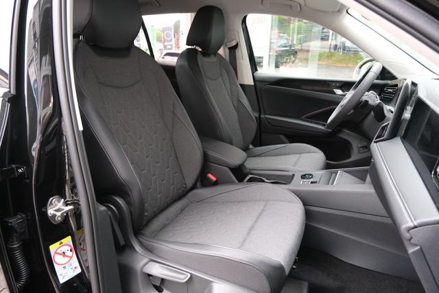 VW Tiguan Life Grendalischwarz Metallic 