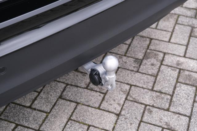 VW Tiguan Life Grendalischwarz Metallic 