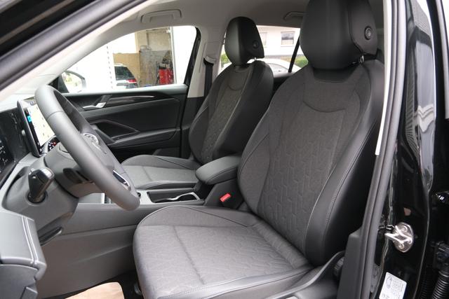 VW Tiguan Life Grendalischwarz Metallic 