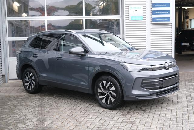 VW Tiguan Life Delfingrau Metallic 