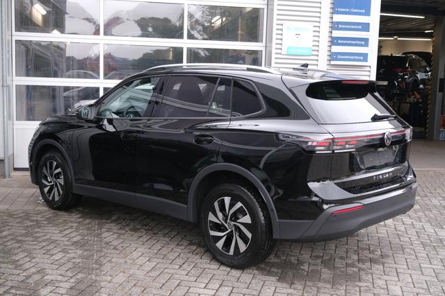 VW Tiguan Life Grendalischwarz Metallic 