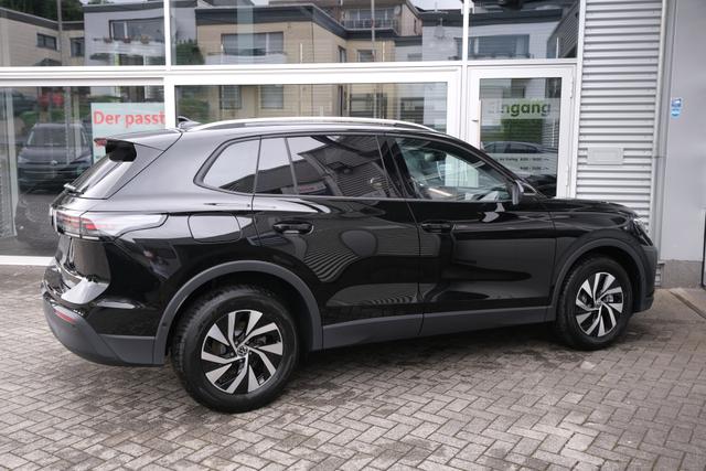 VW Tiguan Life Grendalischwarz Metallic 