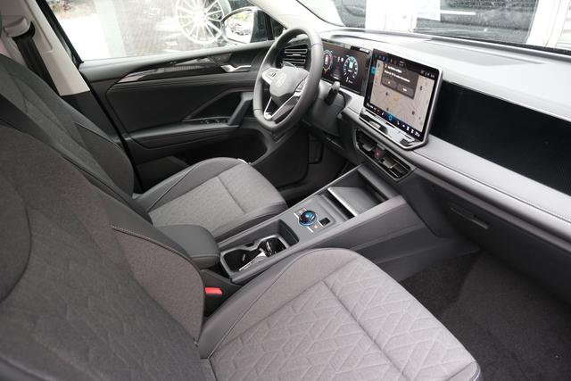 VW Tiguan Life Grendalischwarz Metallic 
