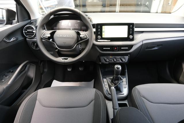 Skoda Fabia Selection Schwarz 