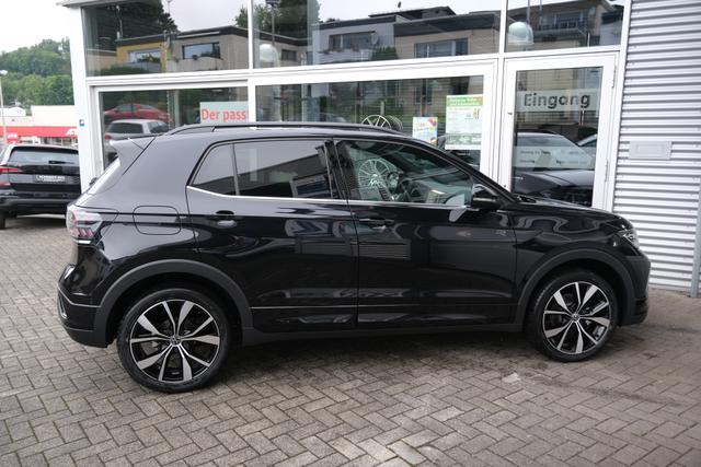 VW T-Cross R-Line Deep Black Perleffekt 