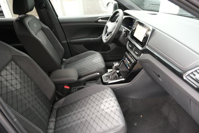 VW T-Cross R-Line Deep Black Perleffekt 