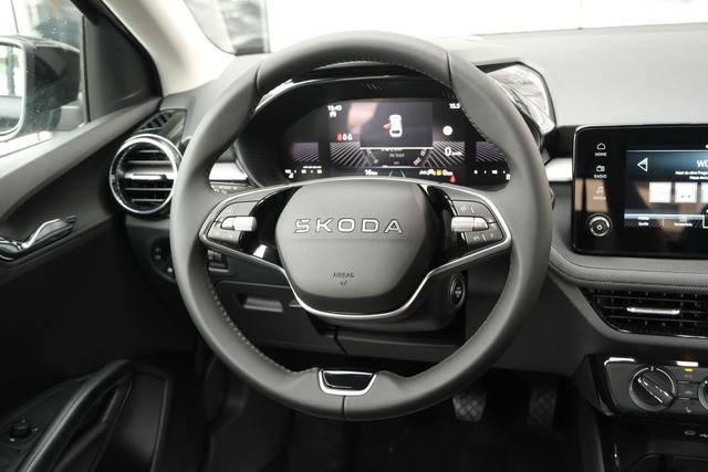 Skoda Fabia Selection Schwarz 