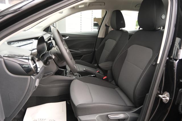 Skoda Fabia Selection Schwarz 