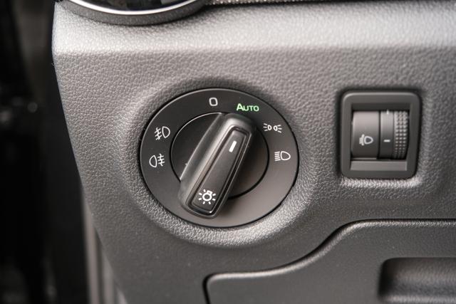 Skoda Fabia Selection Schwarz 