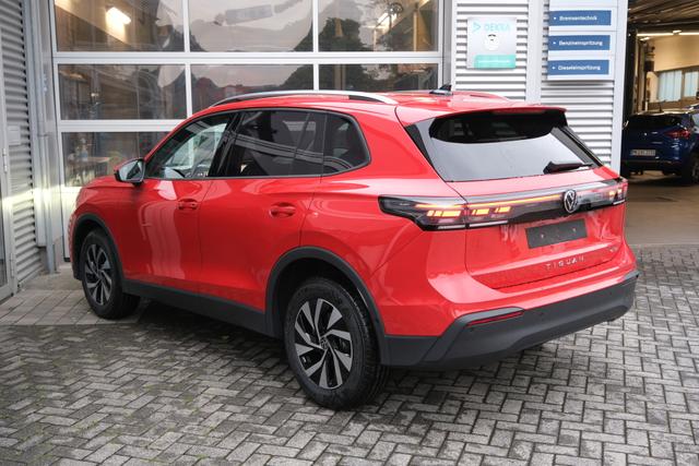 VW Tiguan Rot