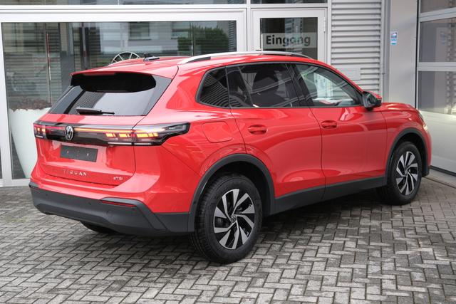VW Tiguan Rot