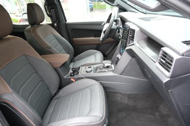 VW Amarok PanAmericana Grau 