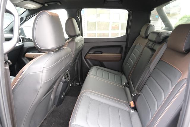 VW Amarok PanAmericana Grau 