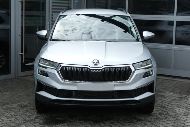 Skoda Karoq DSG Brilliant Silber 
