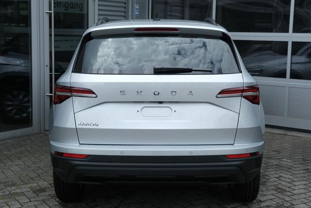 Skoda Karoq DSG Brilliant Silber 