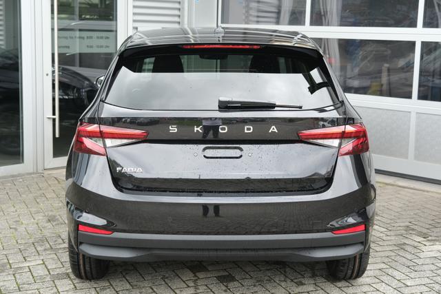 Skoda Fabia Selection Schwarz 