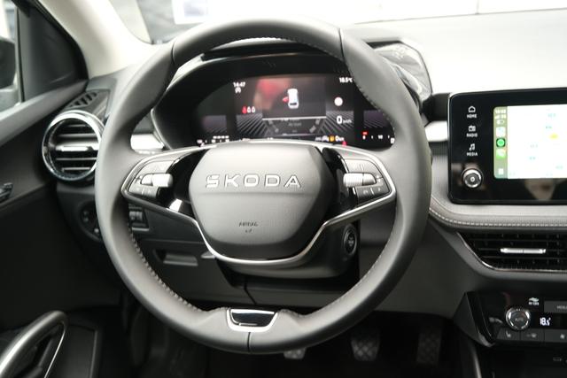 Skoda Fabia Selection Schwarz 