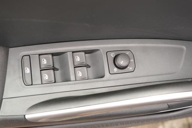 Skoda Fabia Selection Schwarz 