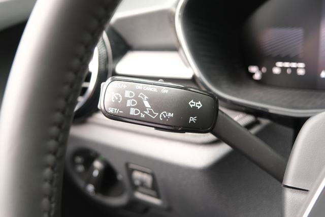Skoda Fabia Selection Schwarz 