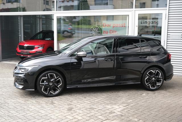 Volkswagen Golf 1.5 TSI R-Line AHK LED+ Side-Assist 360° Travel-Assist ACC Keyless 